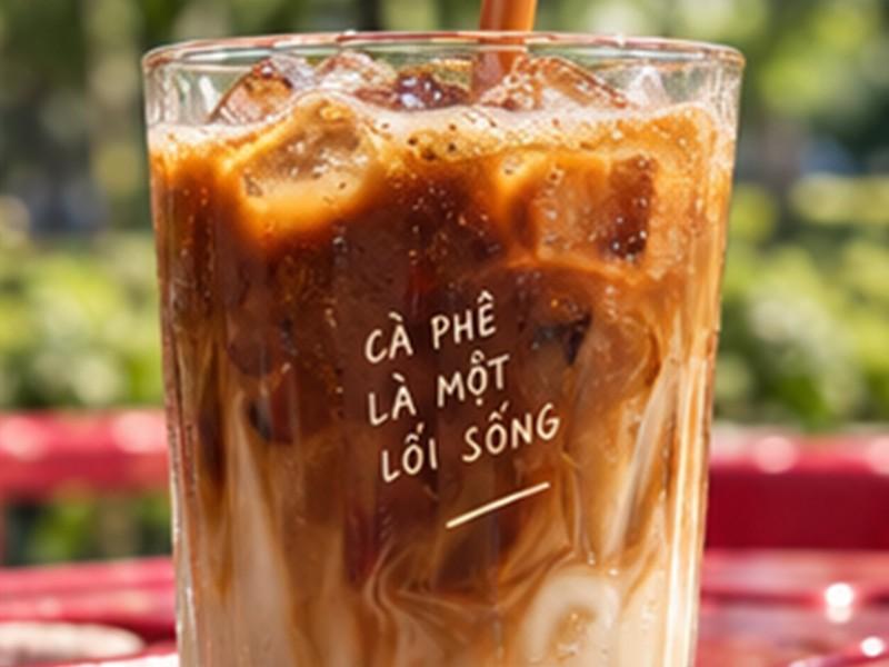 Vietnamesischer Eiskaffee im Glas
